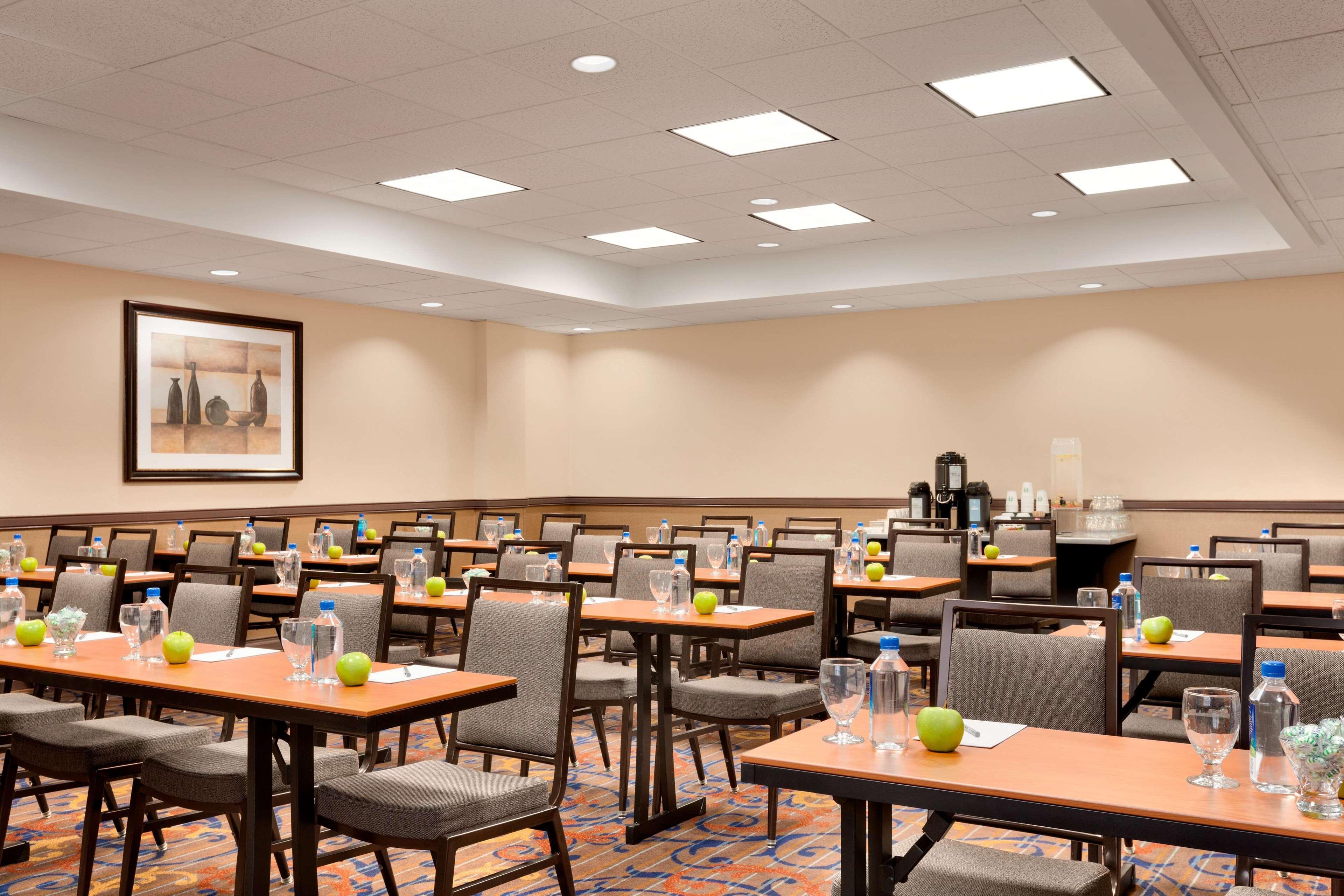 Embassy Suites By Hilton Santa Clara Silicon Valley Екстериор снимка