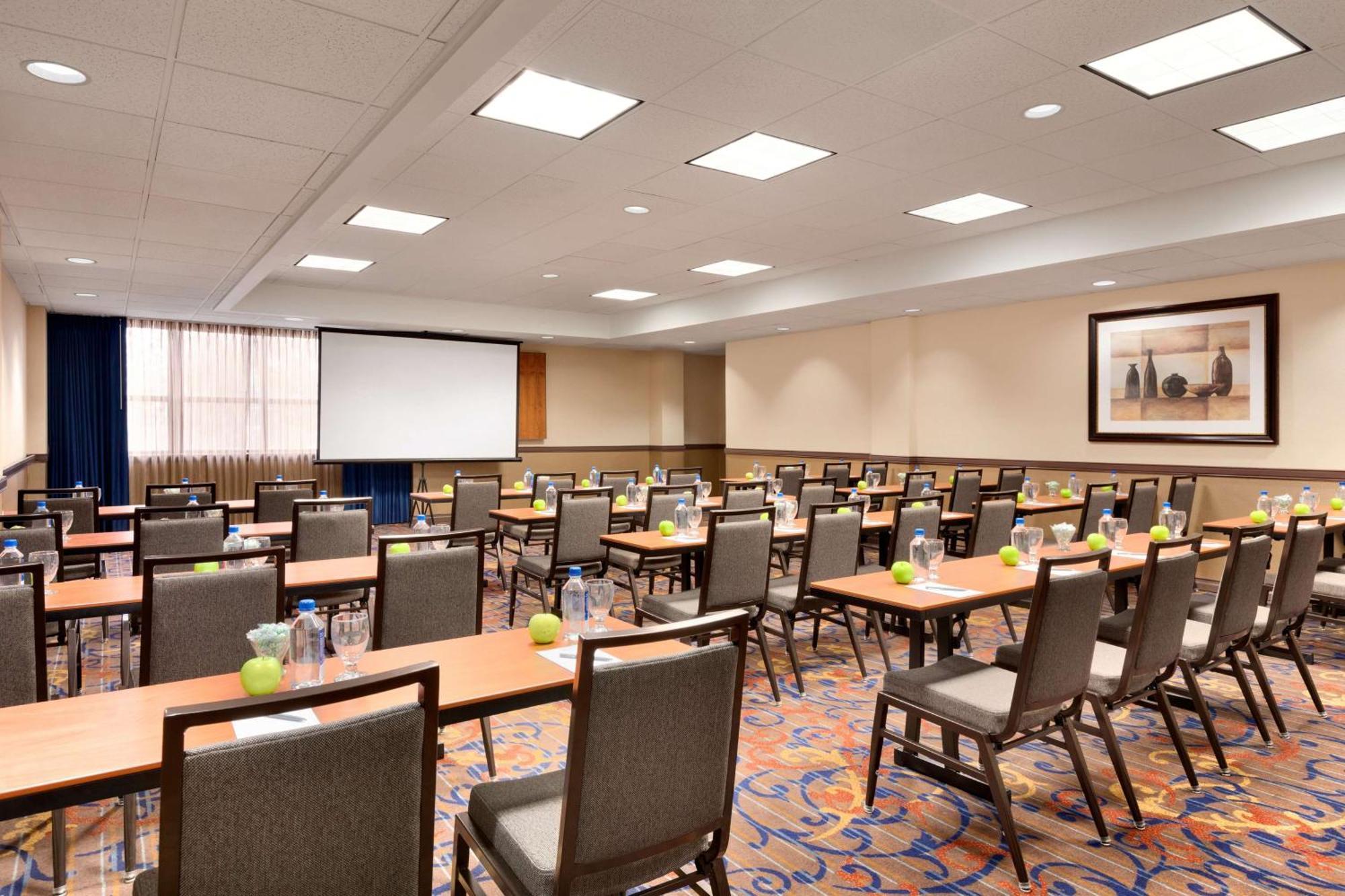 Embassy Suites By Hilton Santa Clara Silicon Valley Екстериор снимка