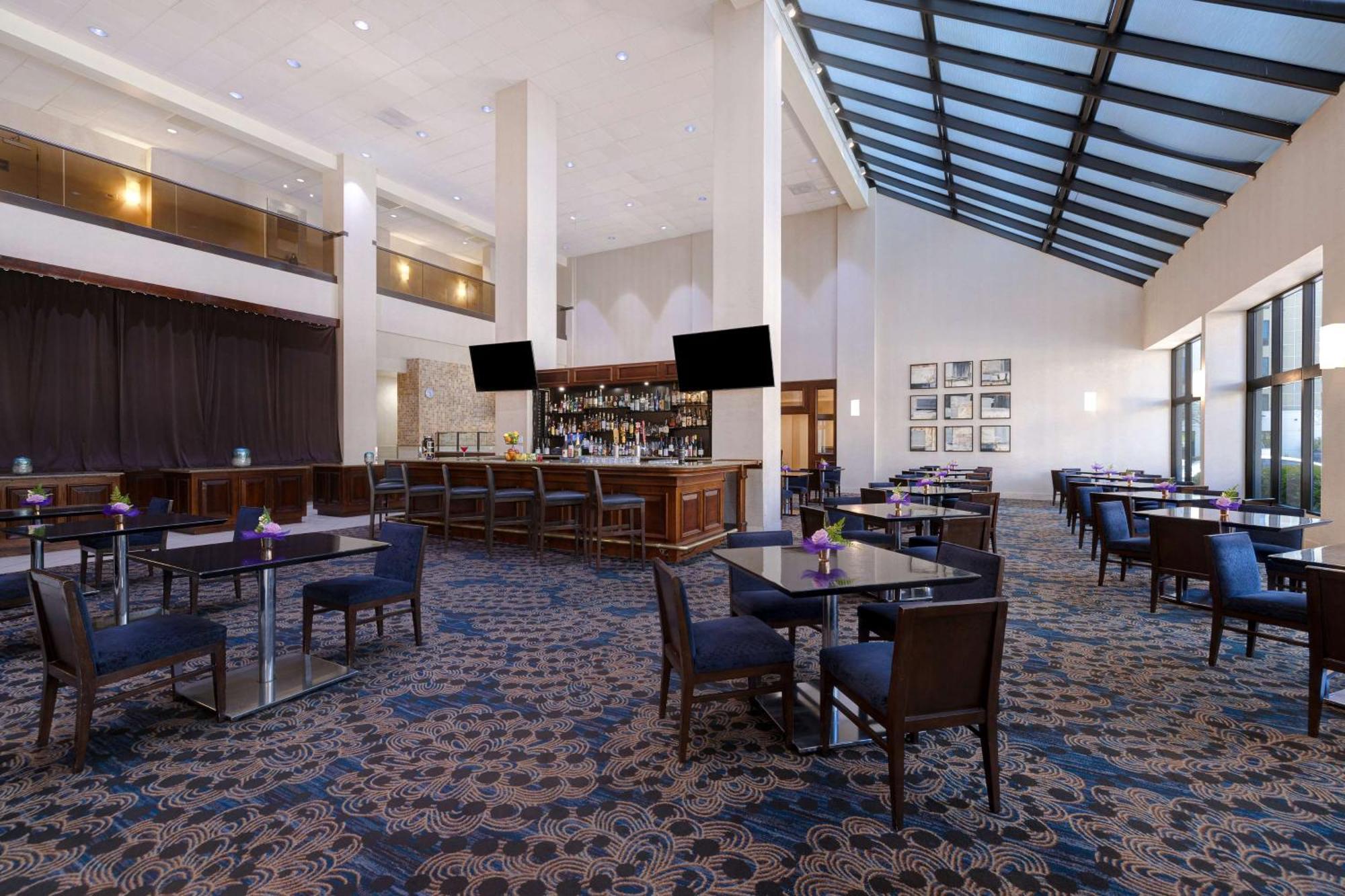 Embassy Suites By Hilton Santa Clara Silicon Valley Екстериор снимка
